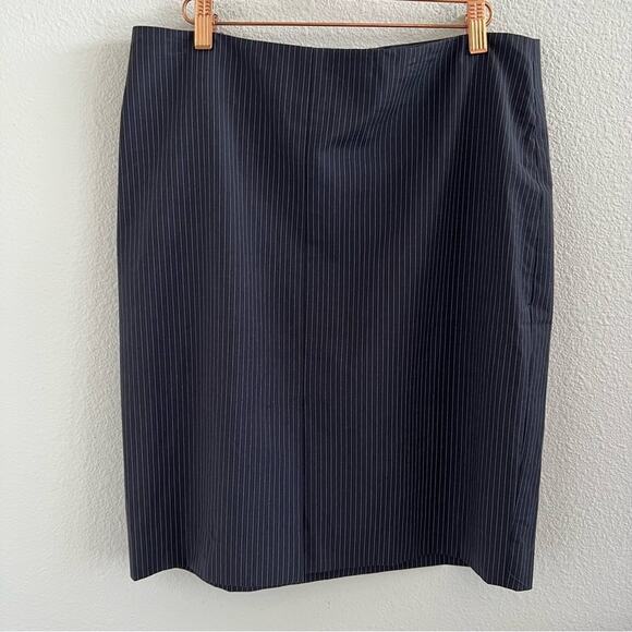 Theory Career Skirt Pinstripe Wool Blend Professional Work Career 12 - Picture 1 of 6